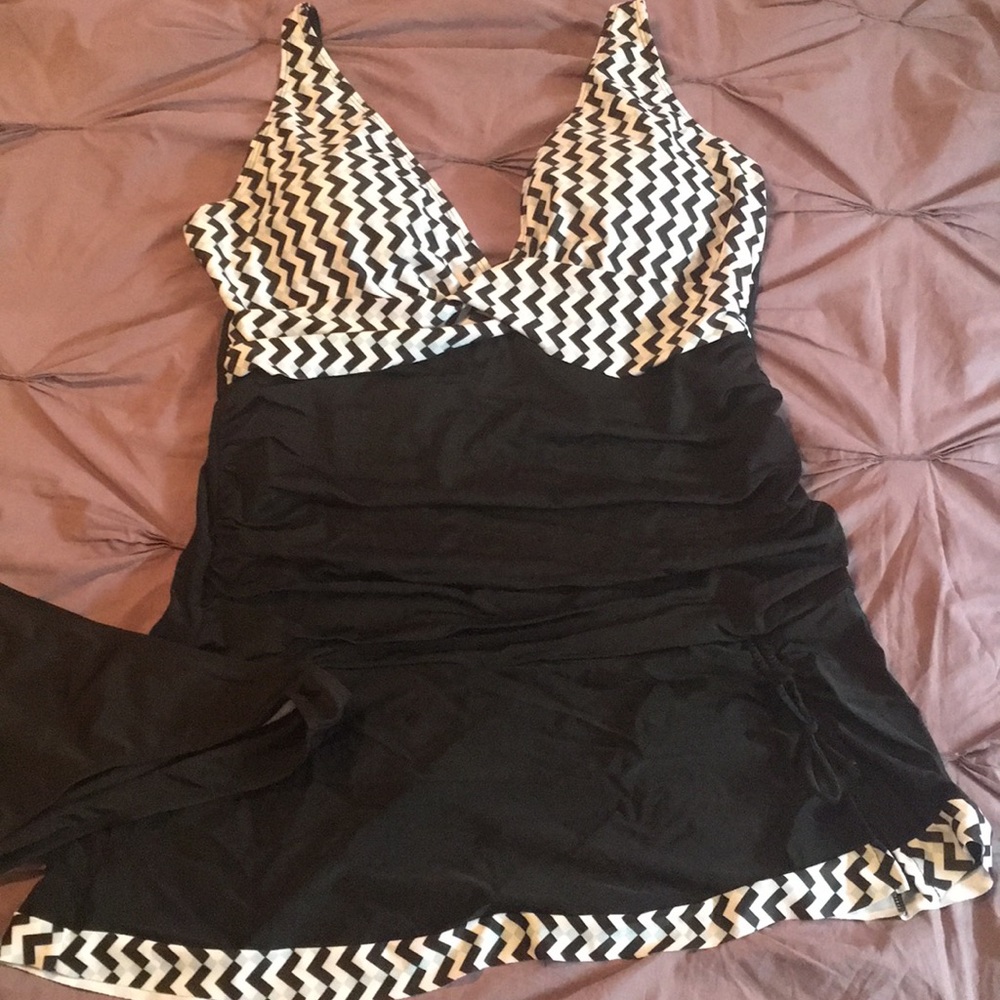 Beautiful swim dress XL
